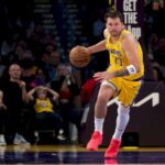 Štát zdaní tvorcov obsahu pre dospelých